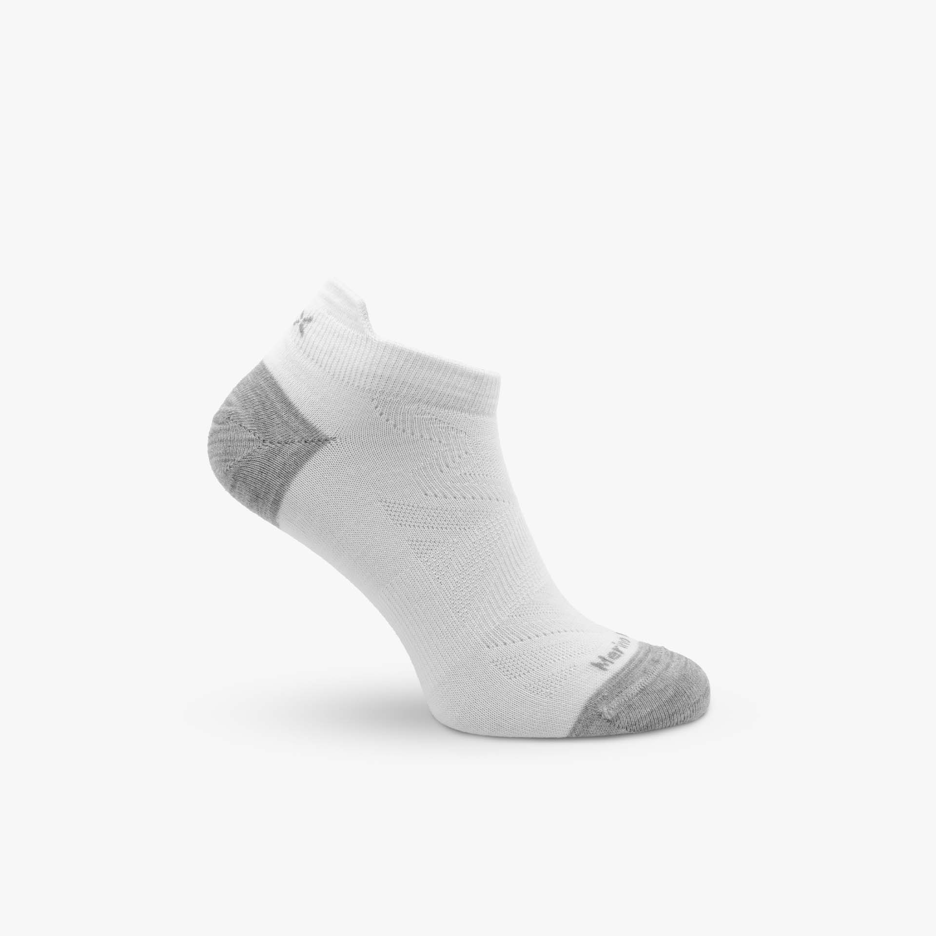Bezešvé ponožky z merino vlny Fuzzy Low bílá